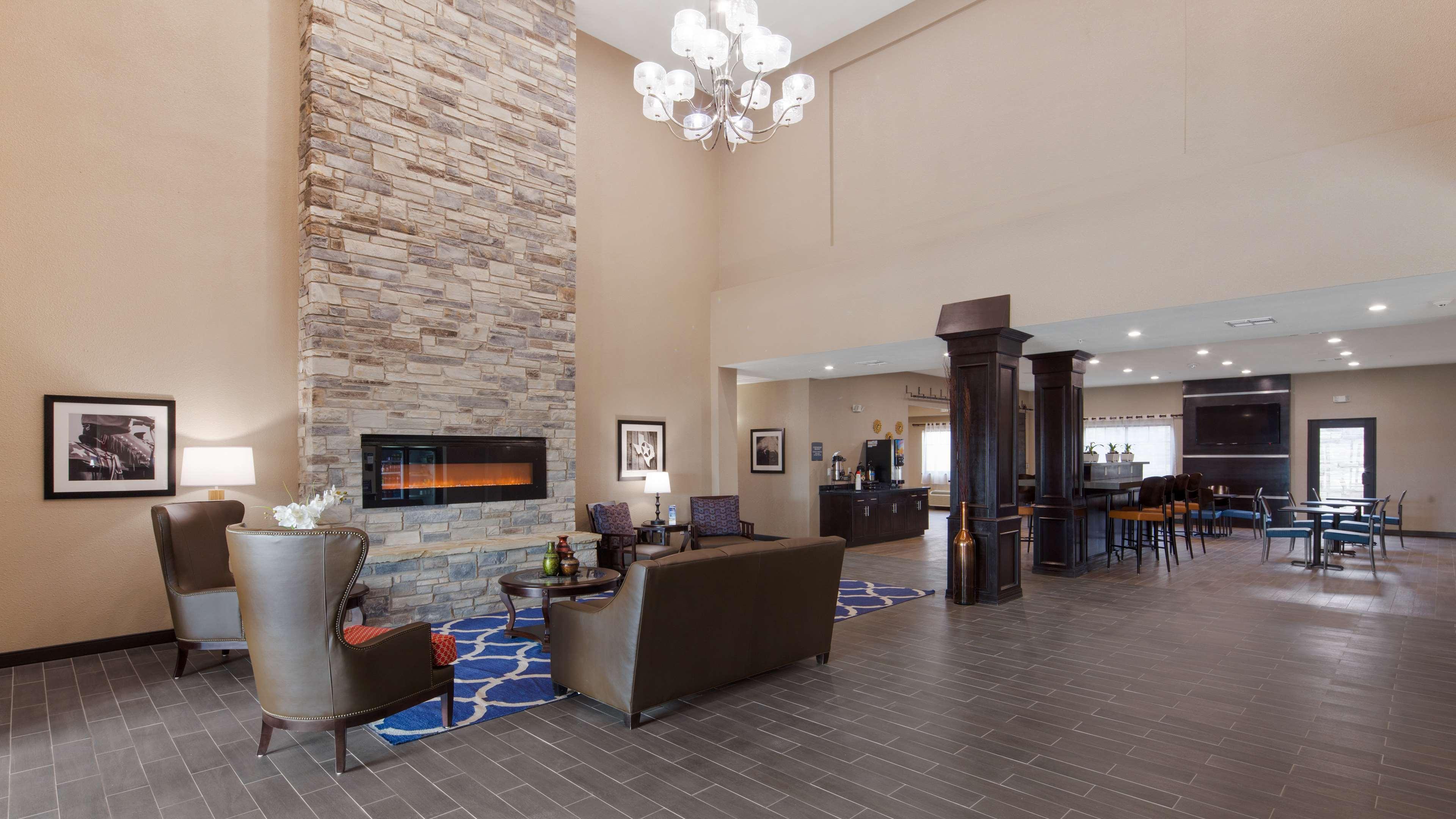 Best Western Plus Big Lake Inn Ngoại thất bức ảnh